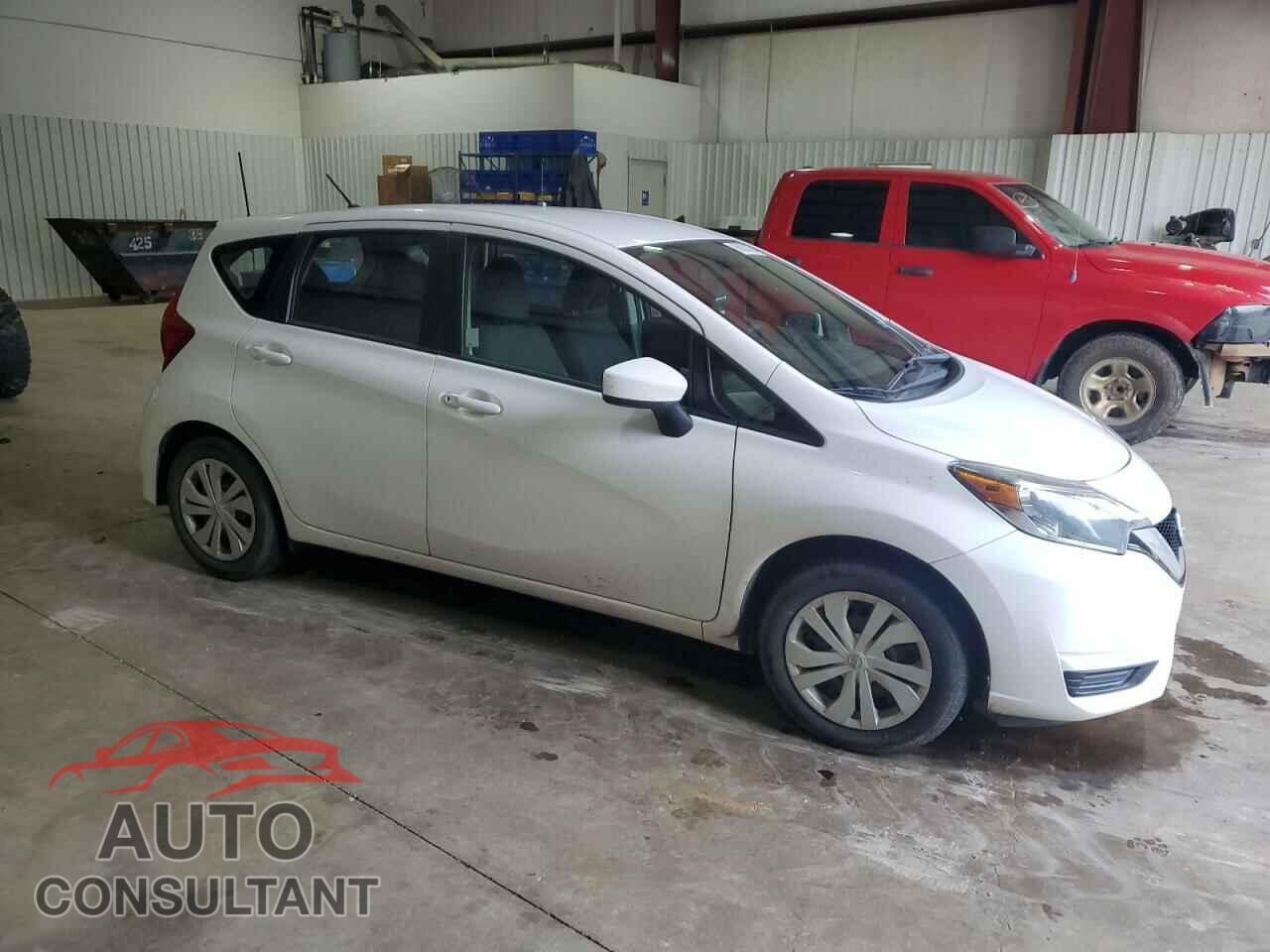 NISSAN VERSA 2017 - 3N1CE2CP3HL358200