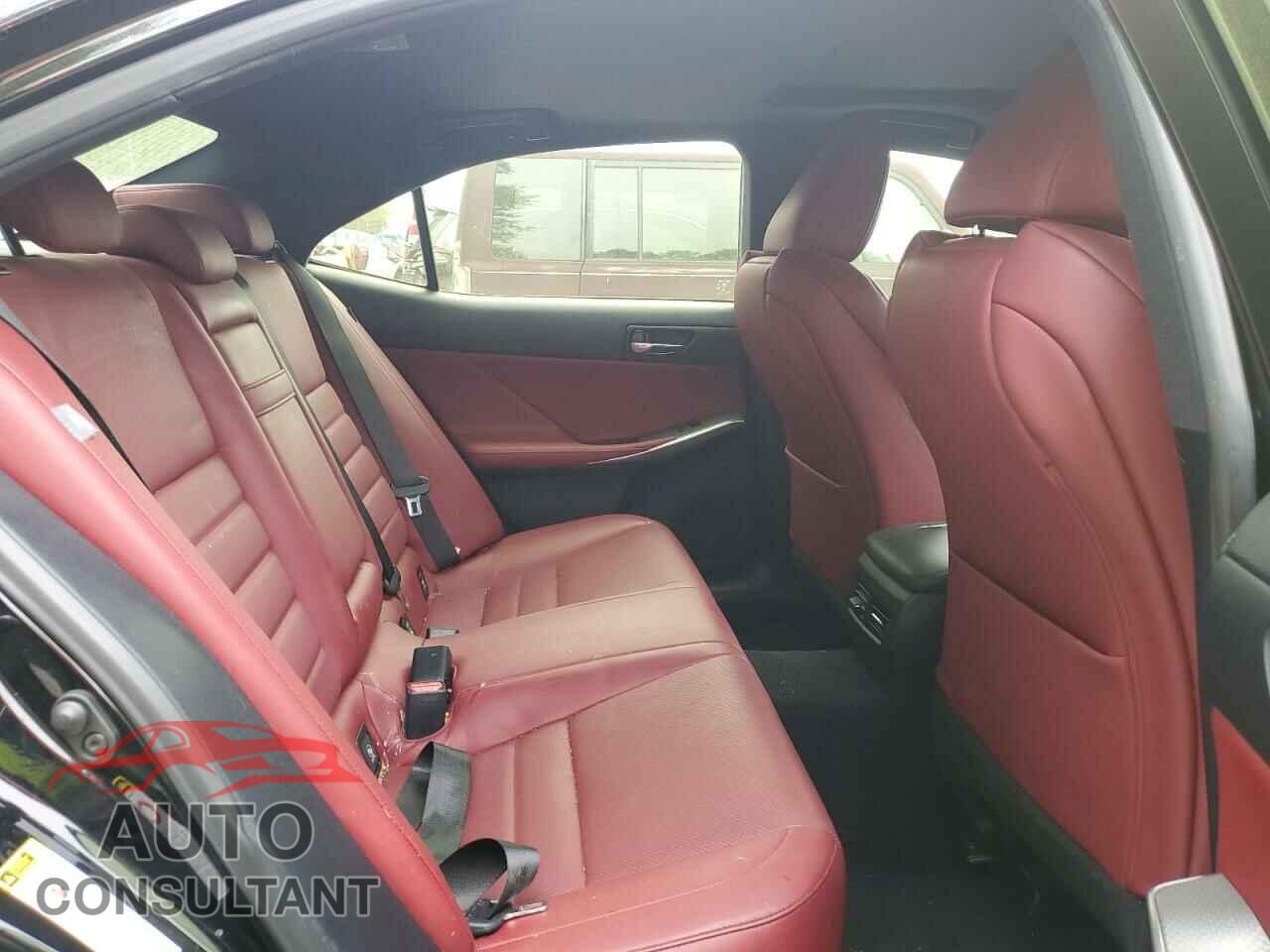 LEXUS IS 2014 - JTHBF1D27E5040576
