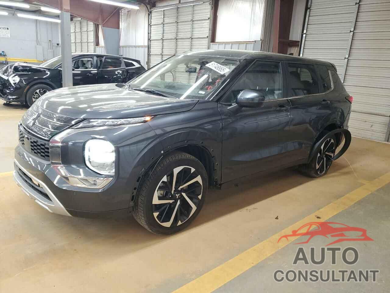 MITSUBISHI OUTLANDER 2024 - JA4J3VA8XRZ068046