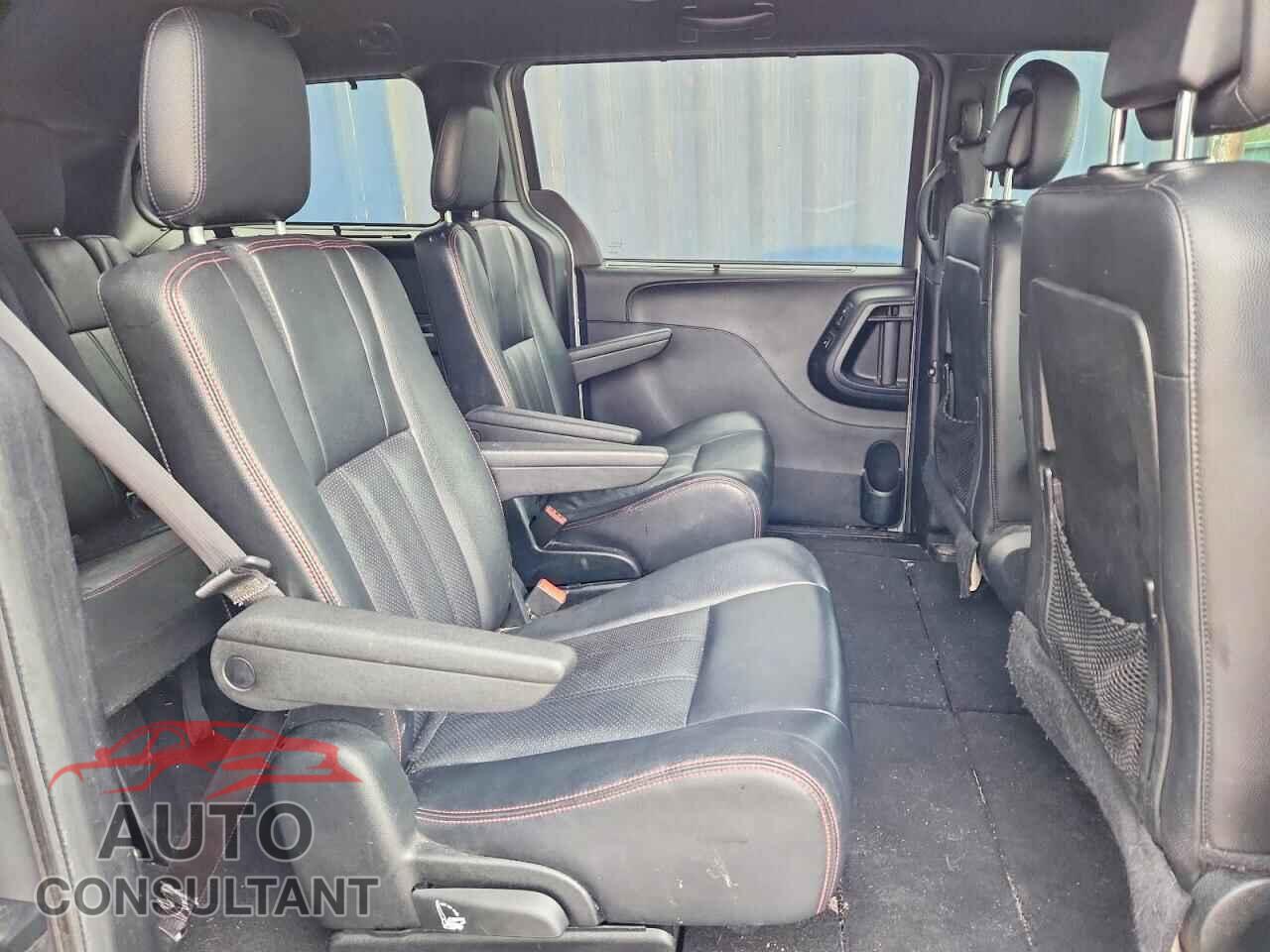 DODGE CARAVAN 2017 - 2C4RDGEG9HR557551