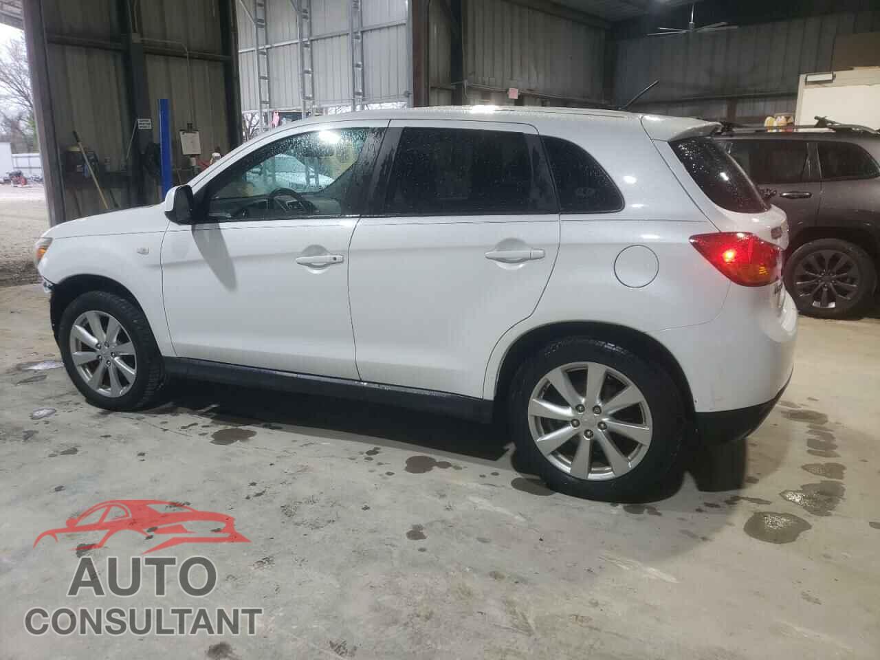 MITSUBISHI OUTLANDER 2015 - 4A4AP3AUXFE062254