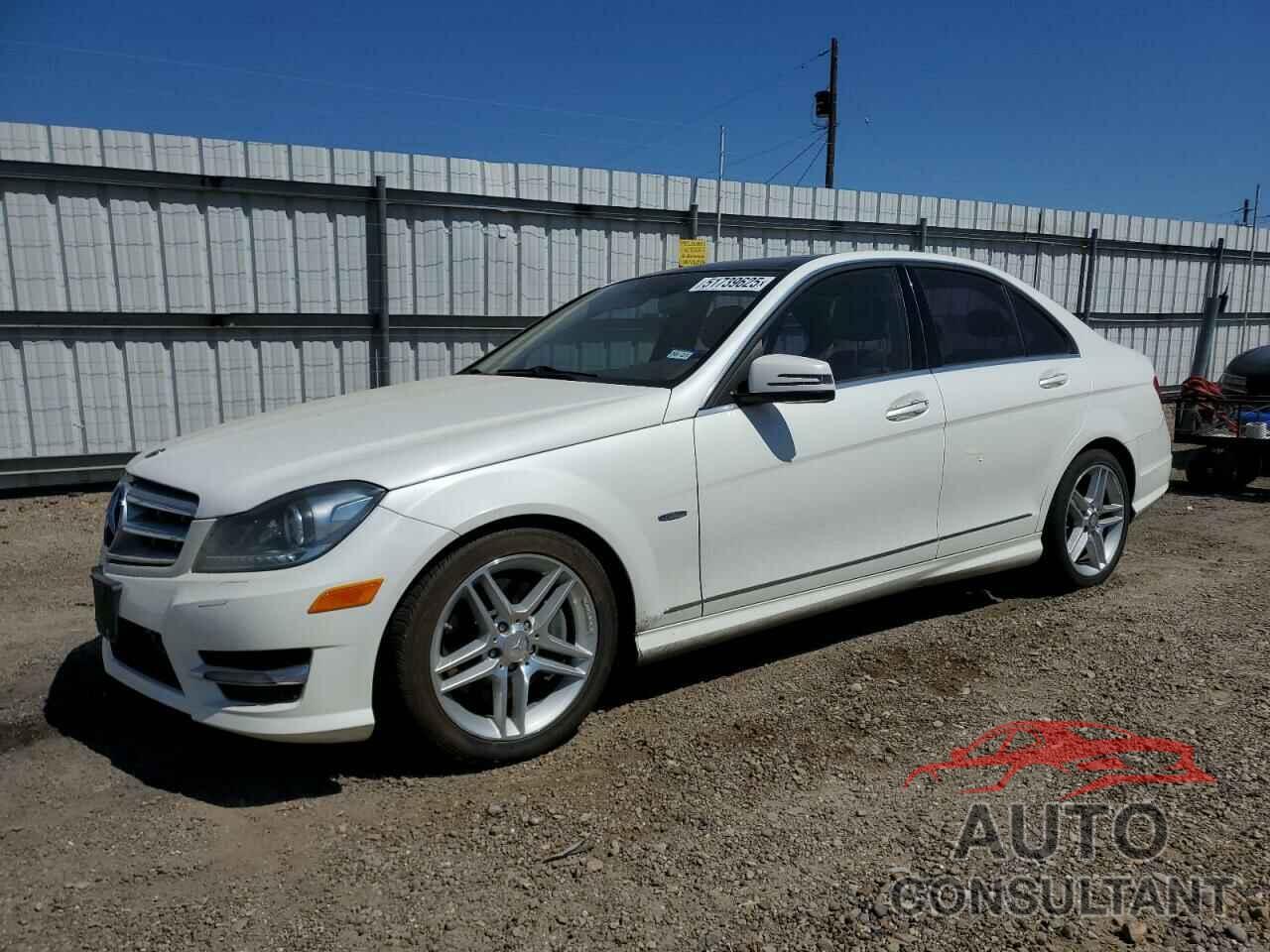 MERCEDES-BENZ C-CLASS 2012 - WDDGF5HB7CR239471