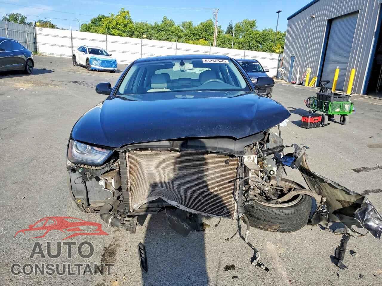 AUDI A4 2013 - WAUFFAFLXDN020472