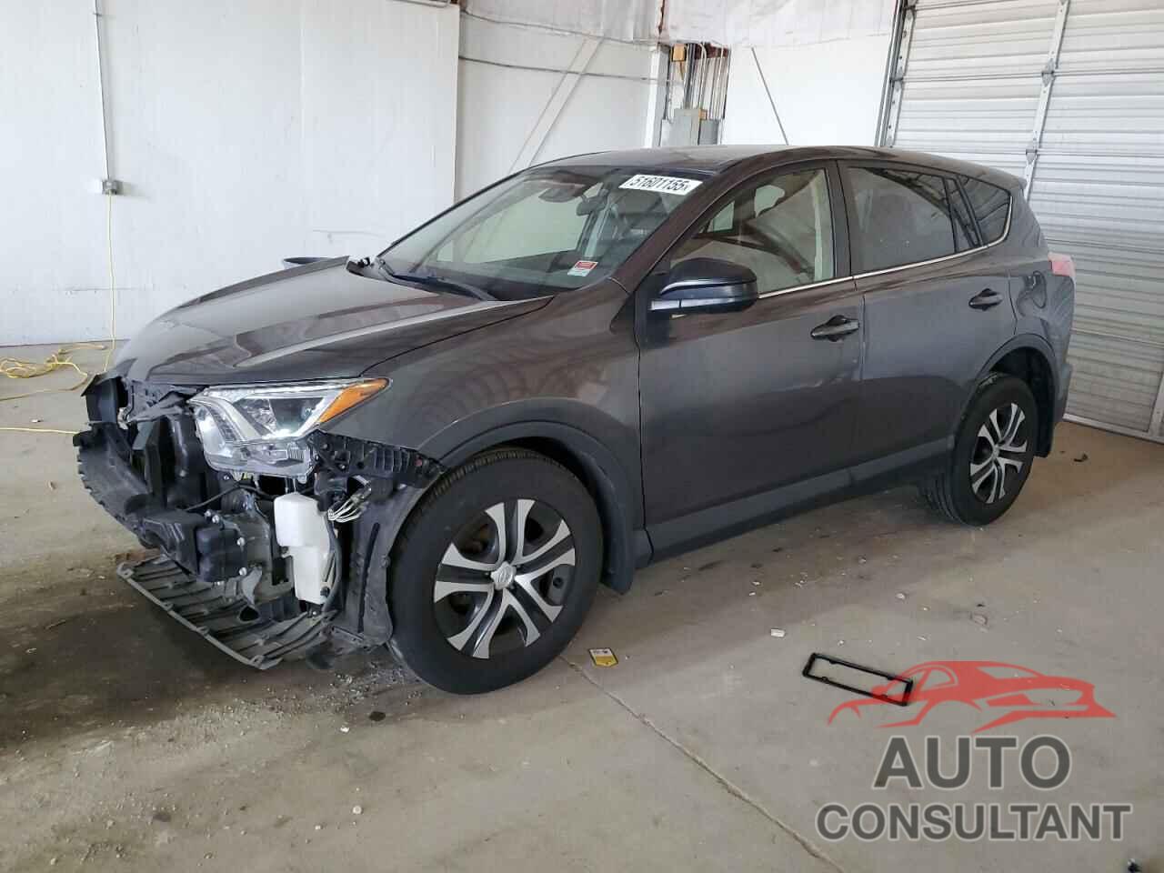 TOYOTA RAV4 2017 - JTMBFREV4HJ711237