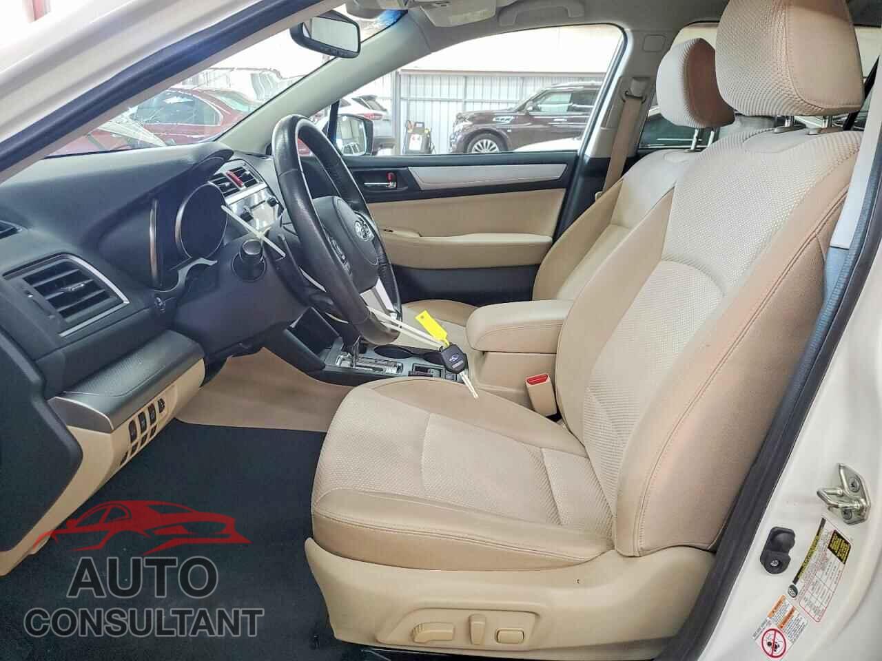 SUBARU OUTBACK 2. 2015 - 4S4BSBFC3F3340763