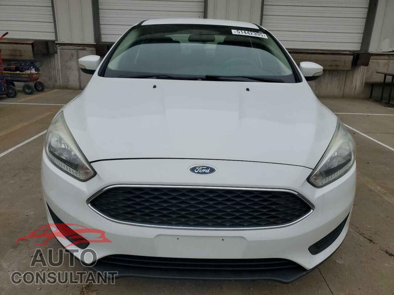 FORD FOCUS 2017 - 1FADP3F28HL249346