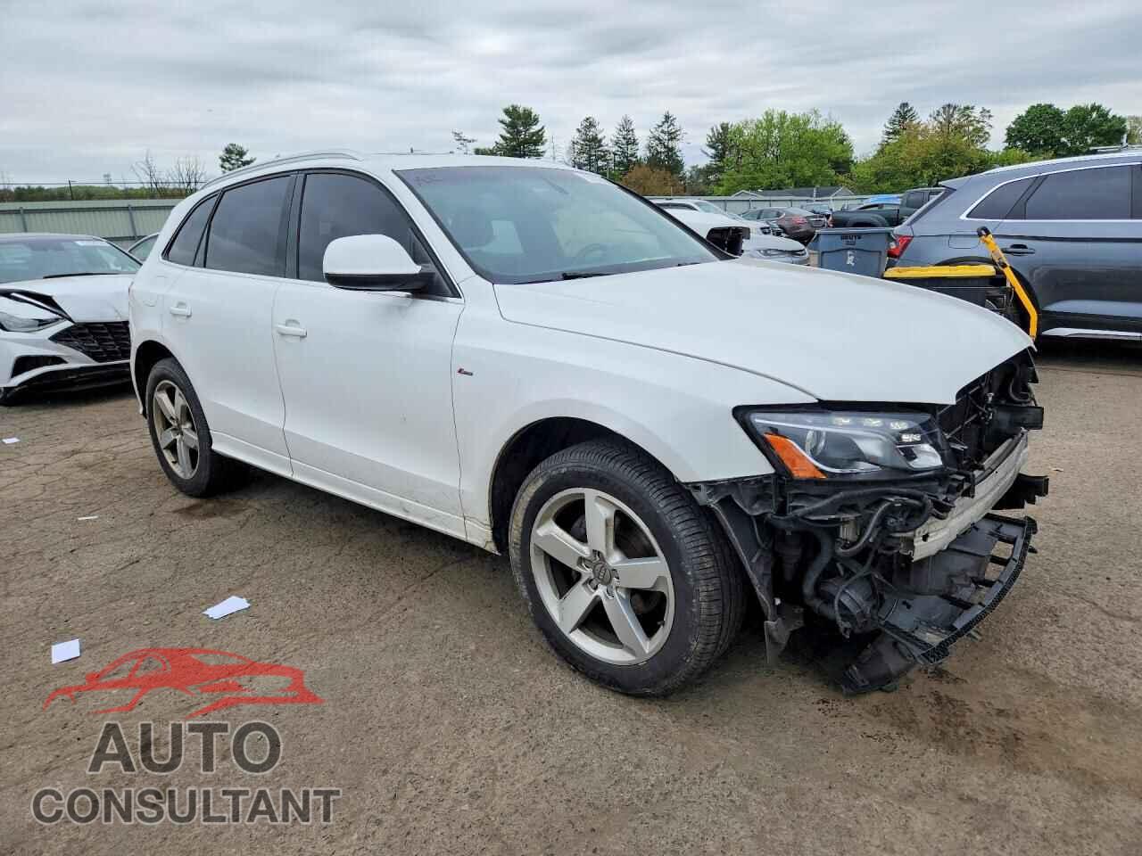 AUDI Q5 2012 - WA1DKAFP7CA021880