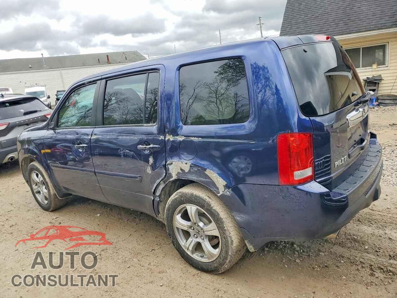 HONDA PILOT 2014 - 5FNYF4H43EB011227