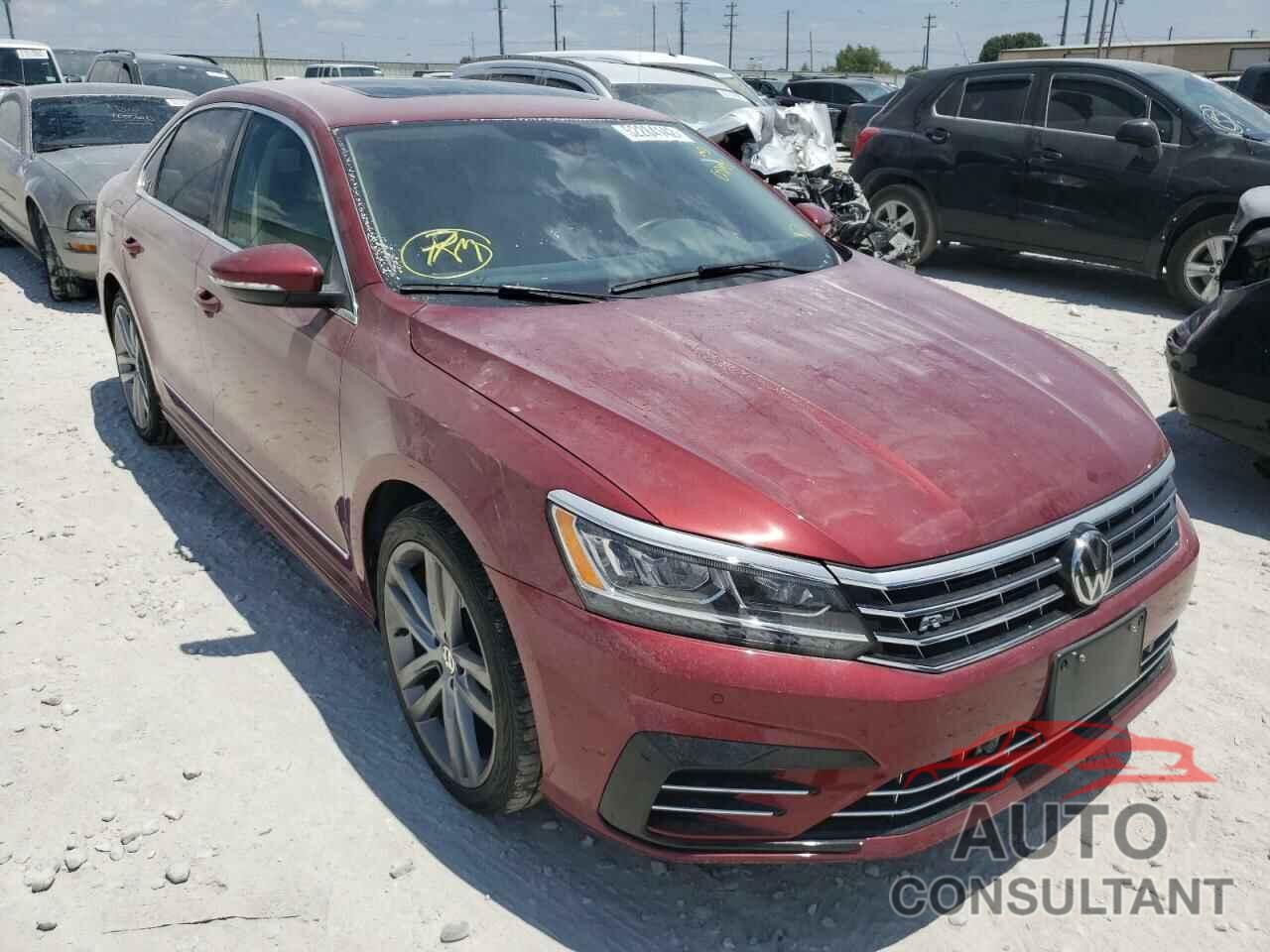 VOLKSWAGEN PASSAT 2019 - 1VWMA7A35KC007928