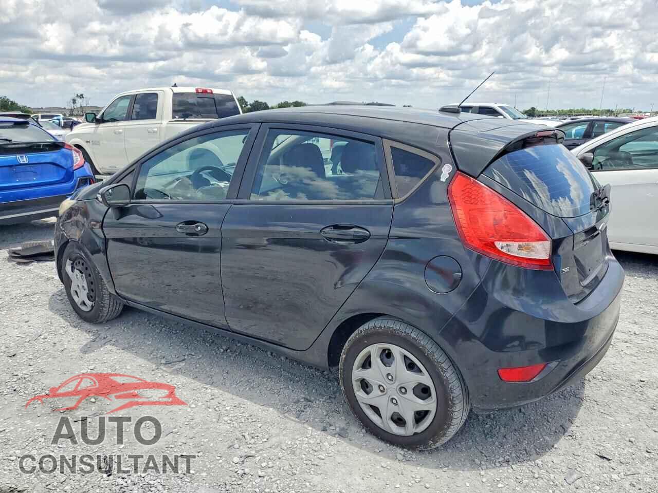FORD FIESTA 2013 - 3FADP4EJ2DM109994