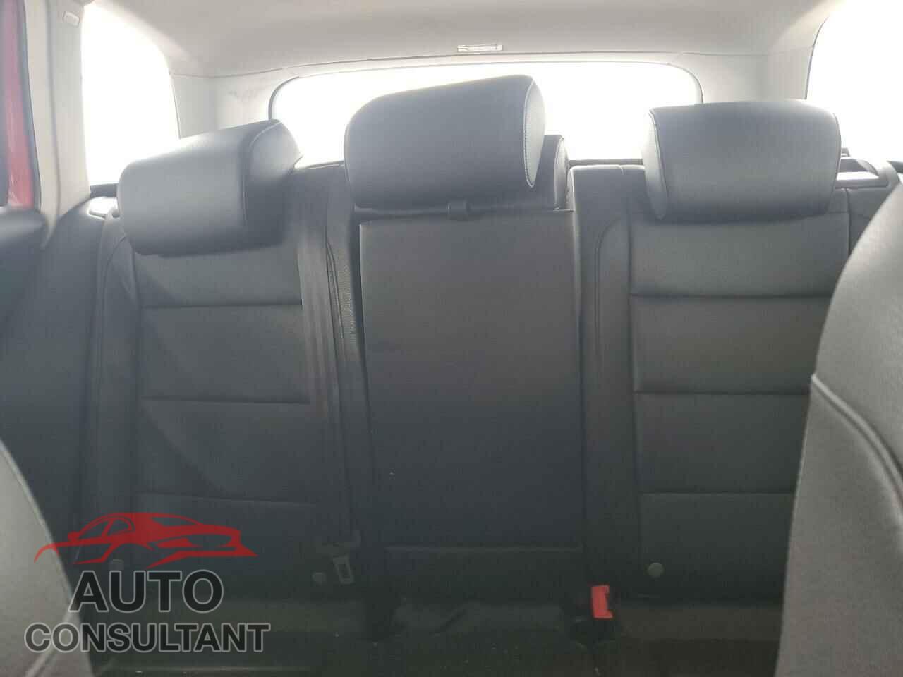 VOLKSWAGEN JETTA 2010 - 3VWTZ7AJ6AM678122