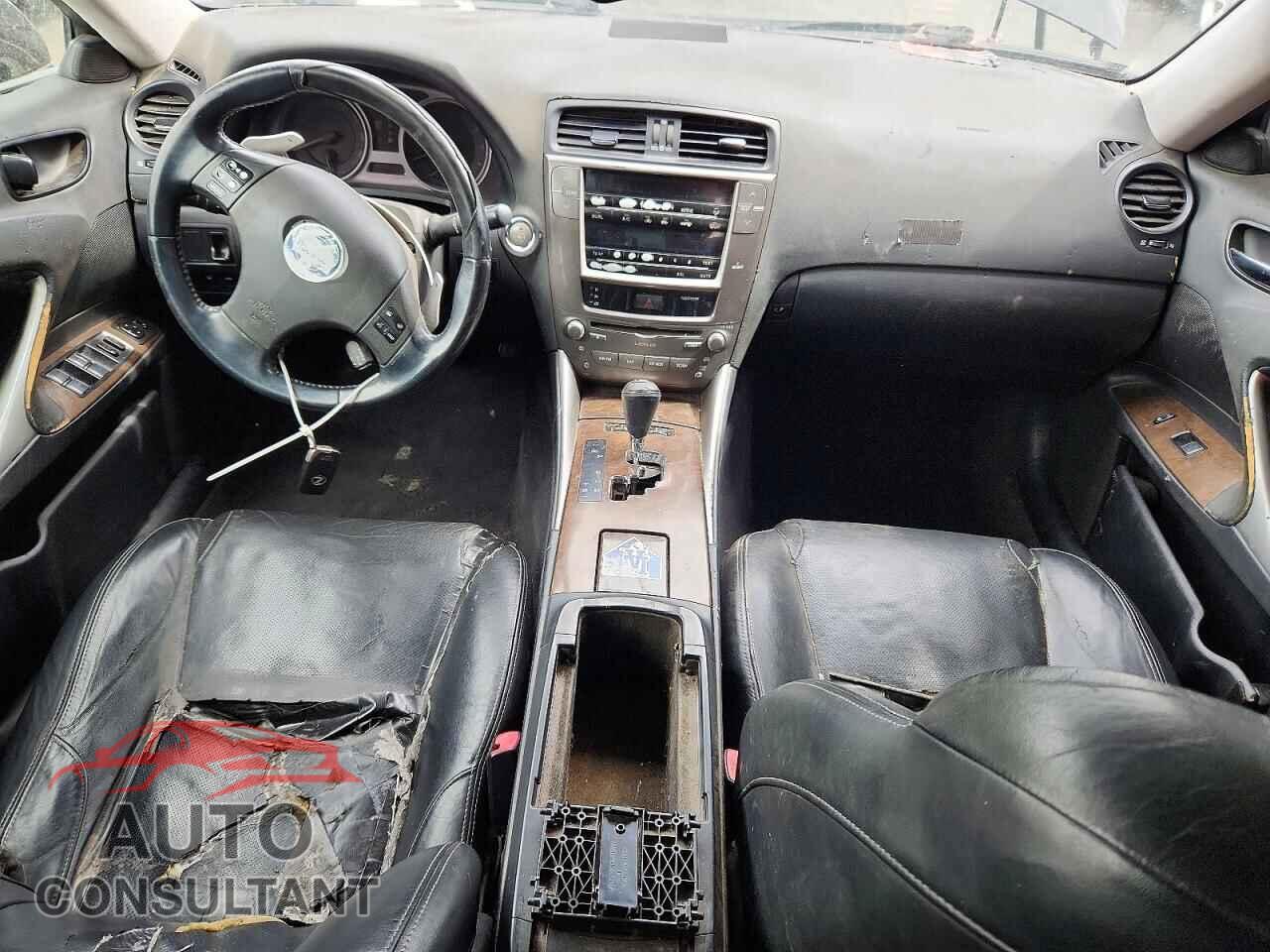LEXUS IS 2010 - JTHBF5C25A5126018