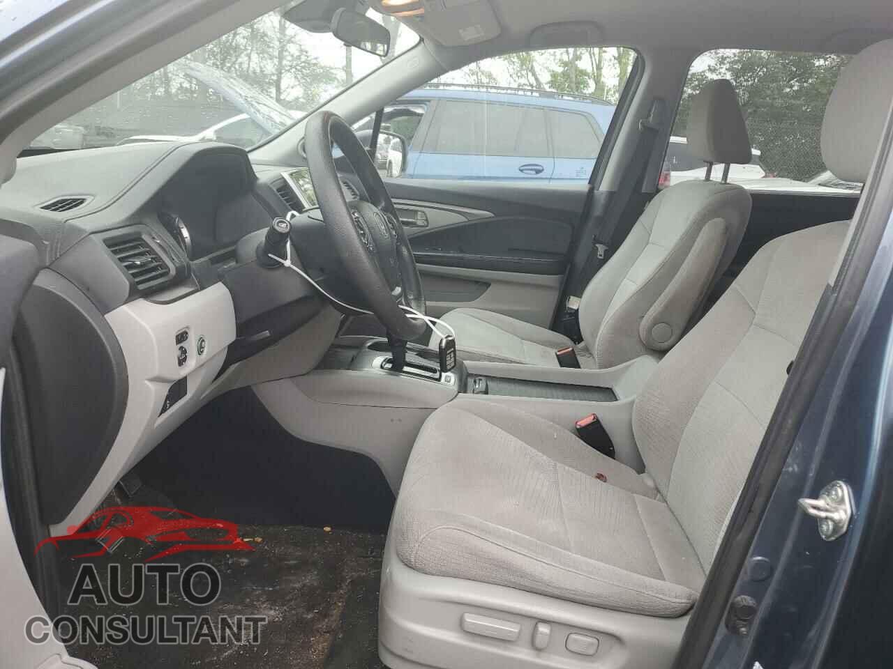 HONDA PILOT 2017 - 5FNYF6H42HB104966