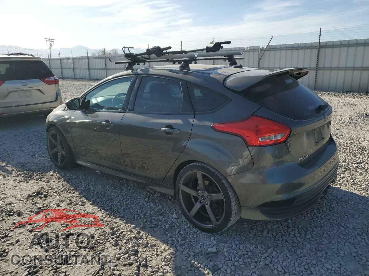 FORD FOCUS 2015 - 1FADP3L90FL281075