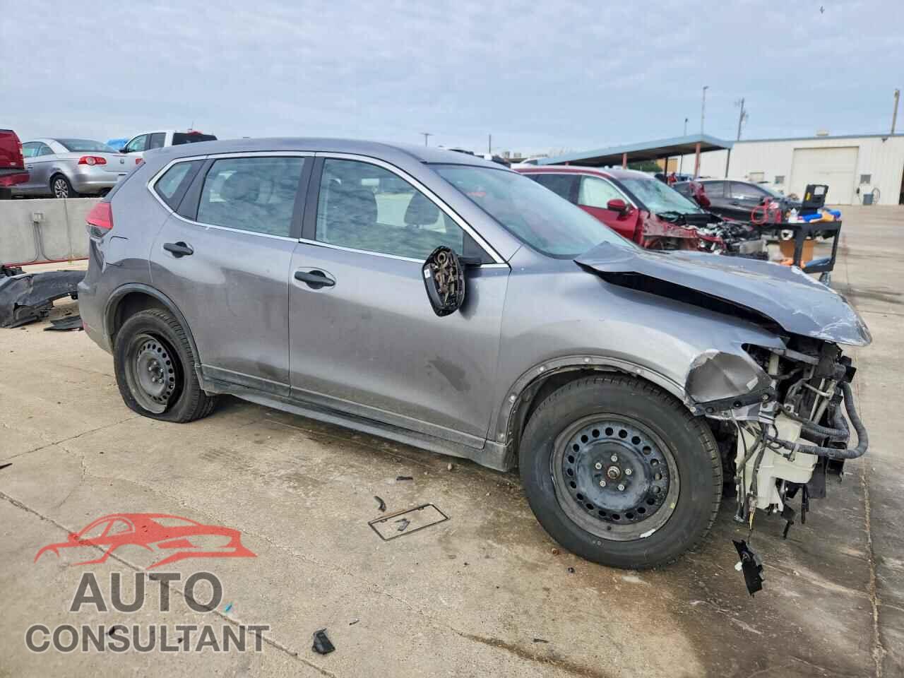 NISSAN ROGUE 2017 - KNMAT2MT7HP553355