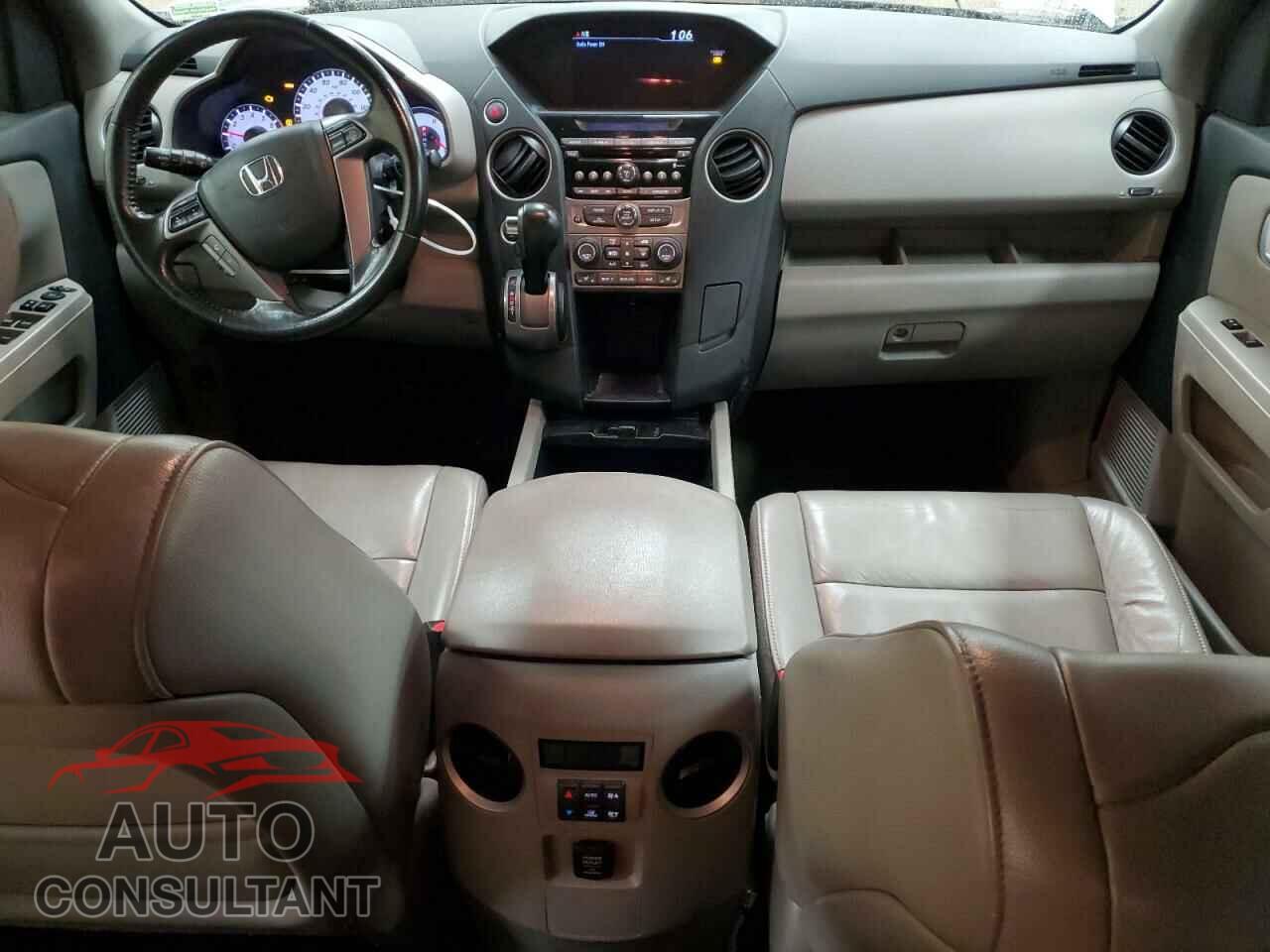 HONDA PILOT 2013 - 5FNYF4H55DB040445