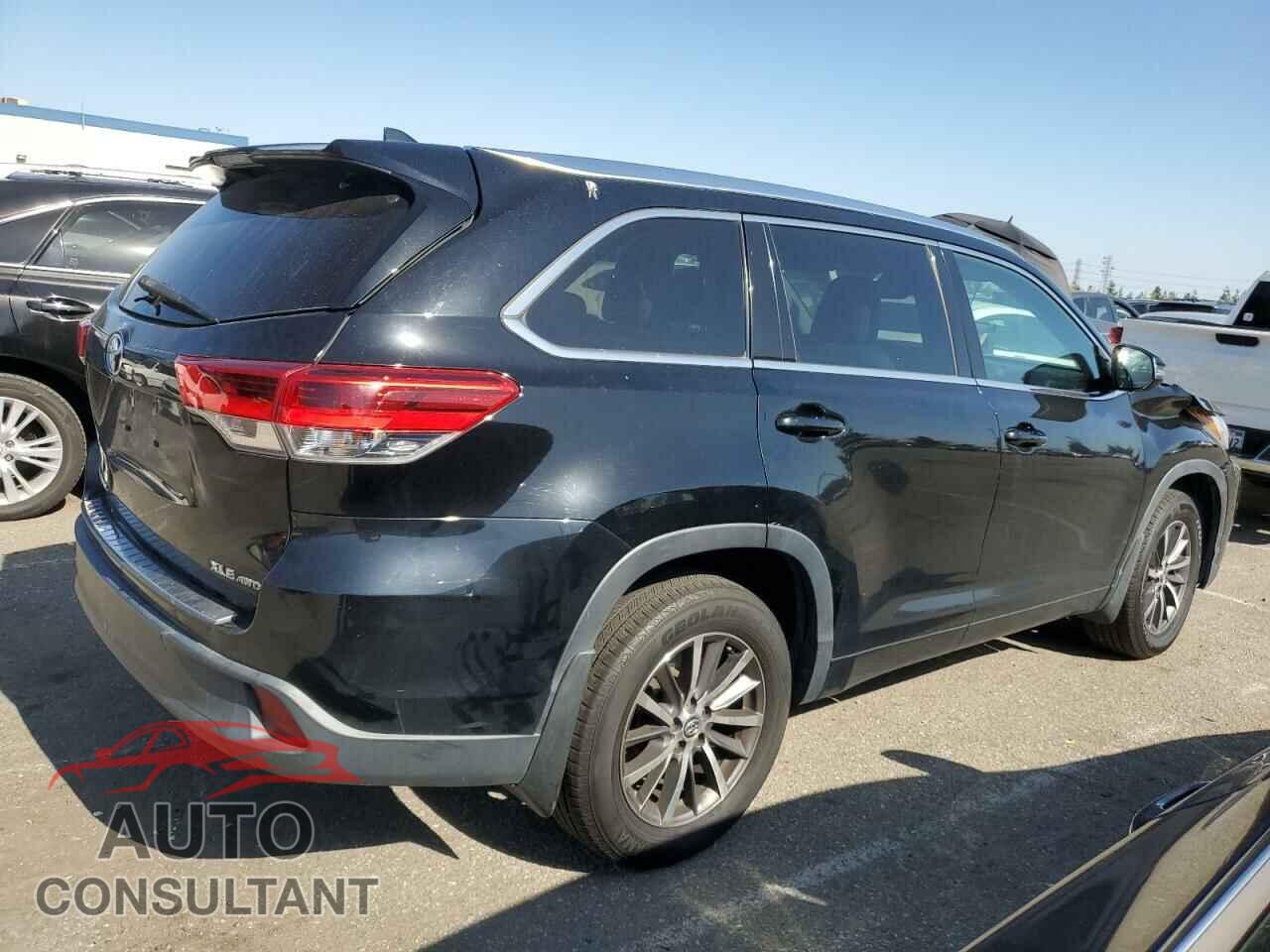 TOYOTA HIGHLANDER 2017 - 5TDJZRFH2HS522360