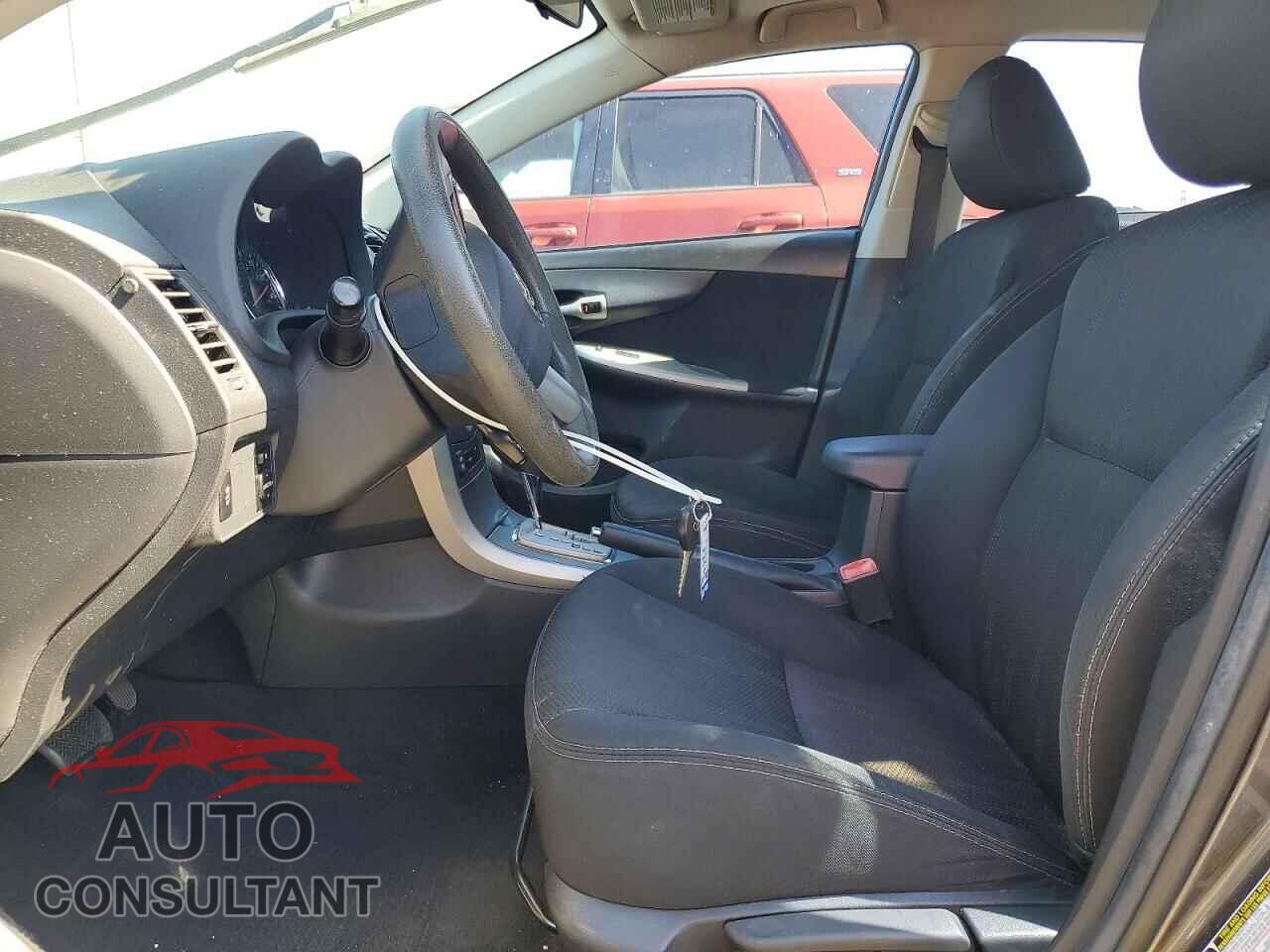 TOYOTA COROLLA 2013 - 5YFBU4EE3DP098624