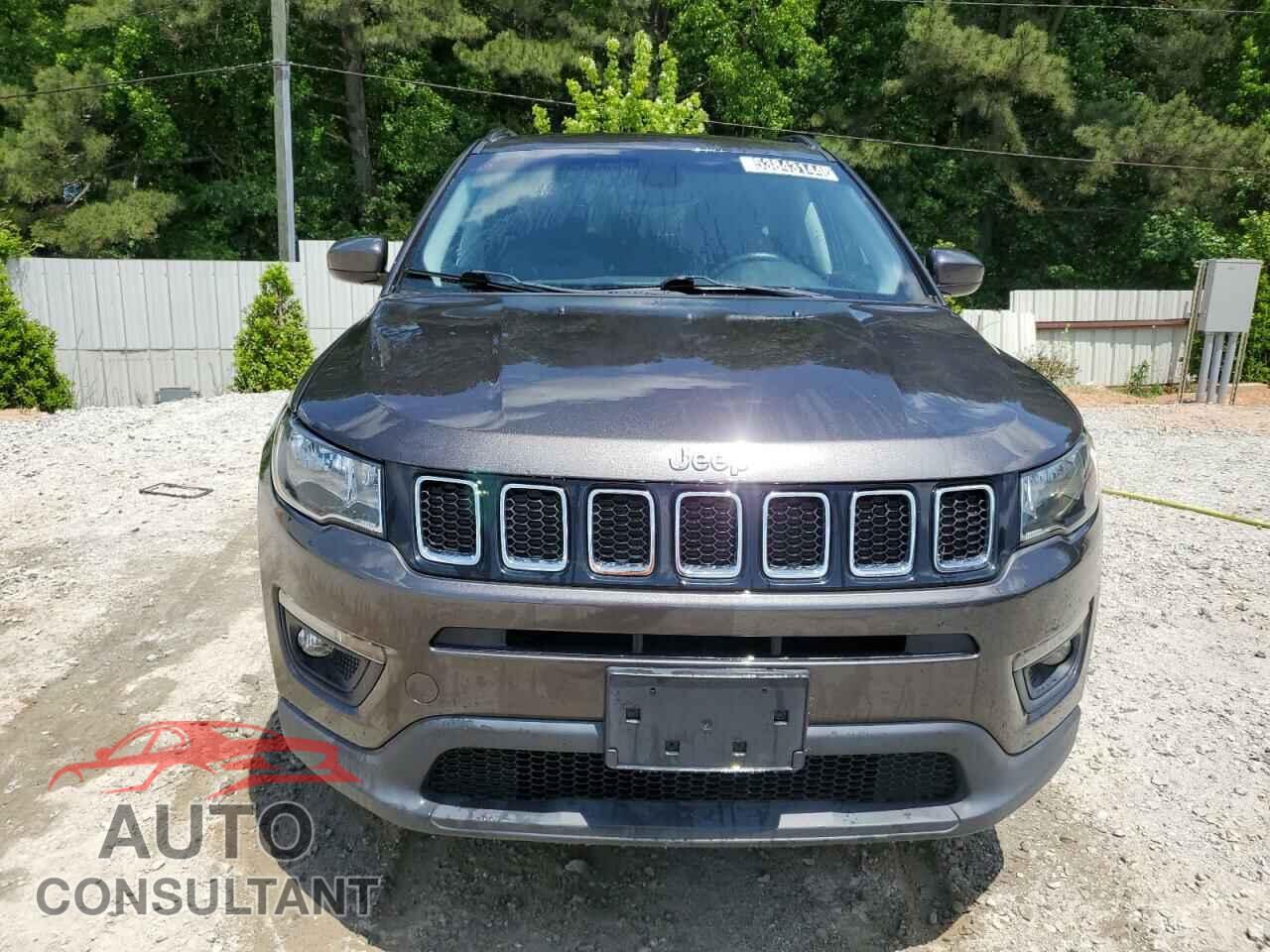 JEEP COMPASS 2018 - 3C4NJDBB3JT458001
