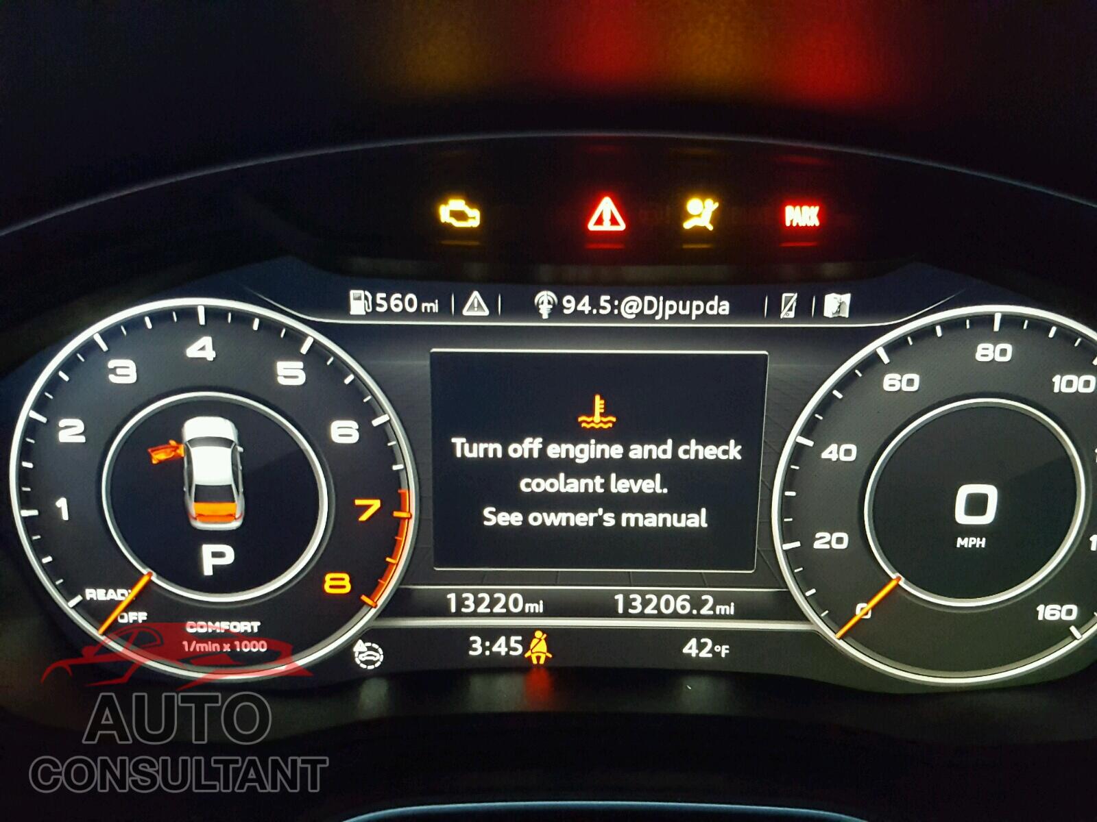 AUDI A4 2017 - WAUDNAF48HN054791