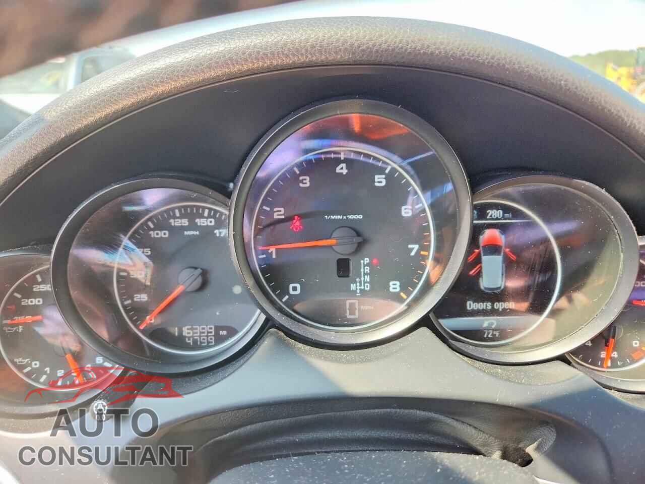 PORSCHE CAYENNE 2016 - WP1AA2A21GLA03039