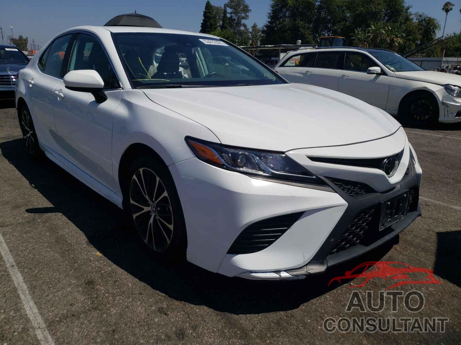 TOYOTA CAMRY 2019 - 4T1B11HK3KU823160
