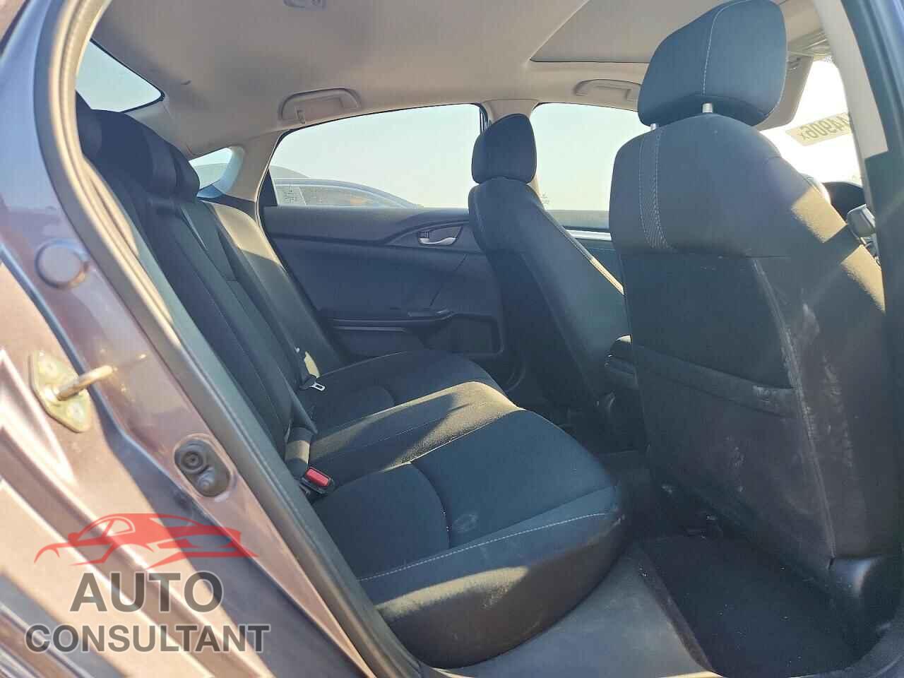 HONDA CIVIC 2017 - 19XFC2F87HE047247