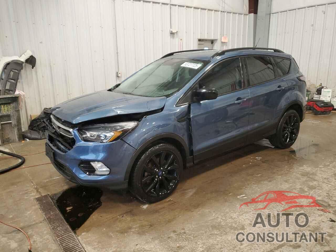 FORD ESCAPE 2018 - 1FMCU9GD0JUC23837