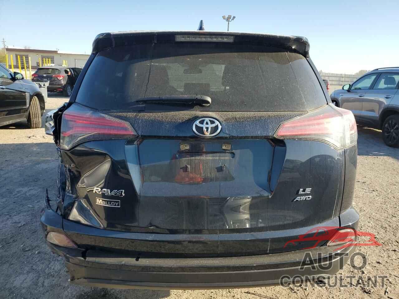 TOYOTA RAV4 2018 - JTMBFREV3JJ221913