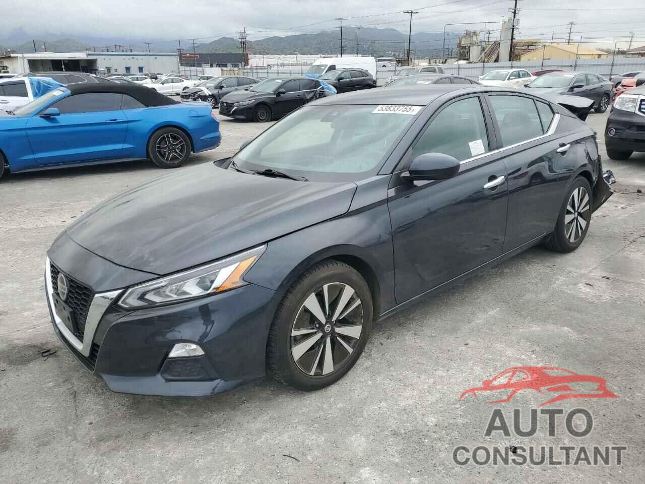 NISSAN ALTIMA 2022 - 1N4BL4DV7NN359231