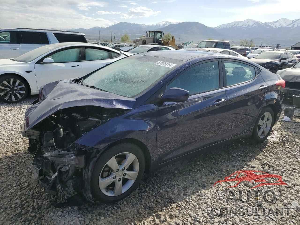 HYUNDAI ELANTRA 2013 - 5NPDH4AE3DH346855