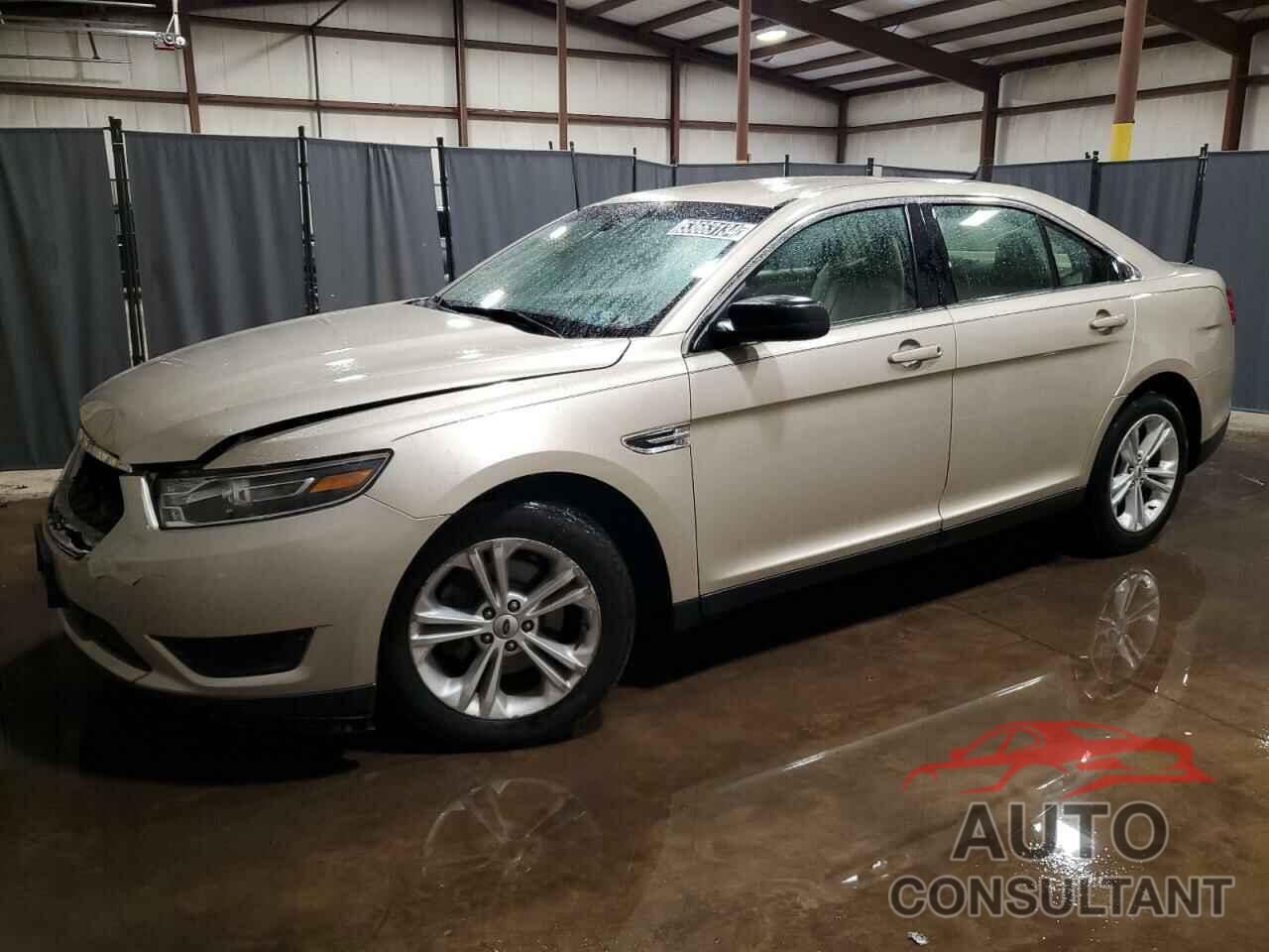 FORD TAURUS 2018 - 1FAHP2D82JG115448