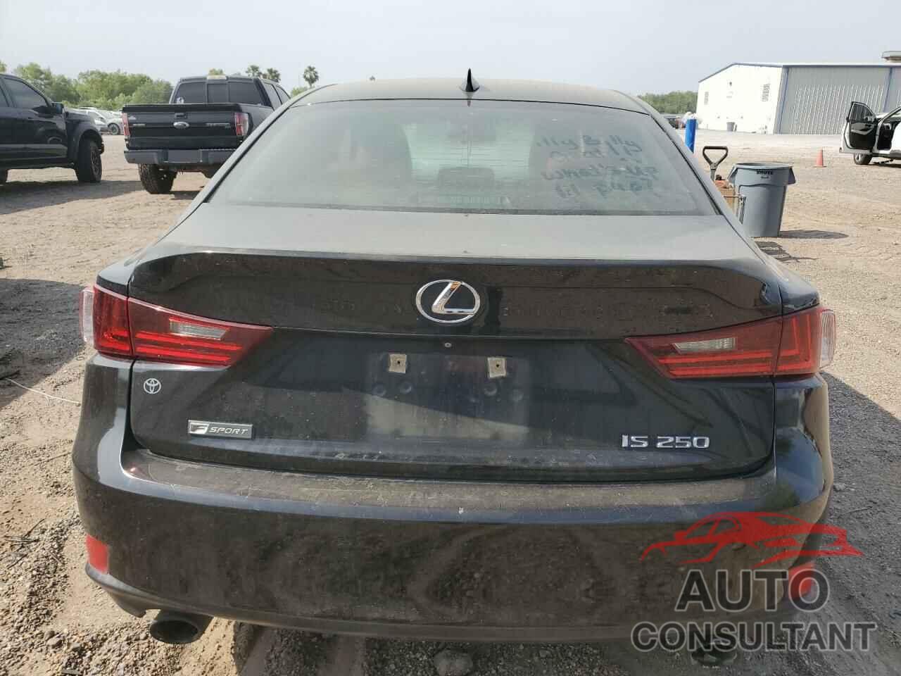 LEXUS IS 2015 - JTHBF1D2XF5067580