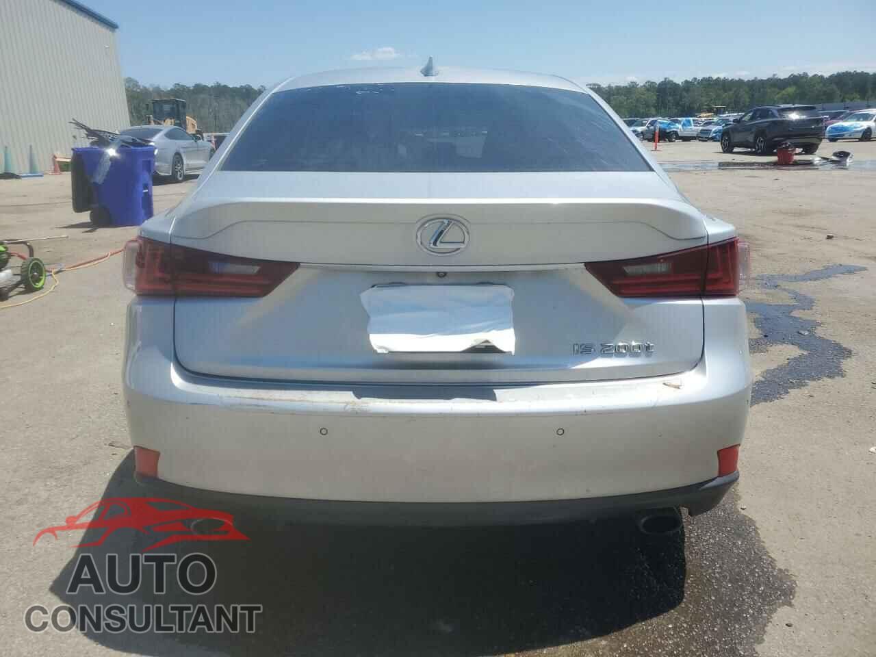 LEXUS IS 2016 - JTHBA1D2XG5022302