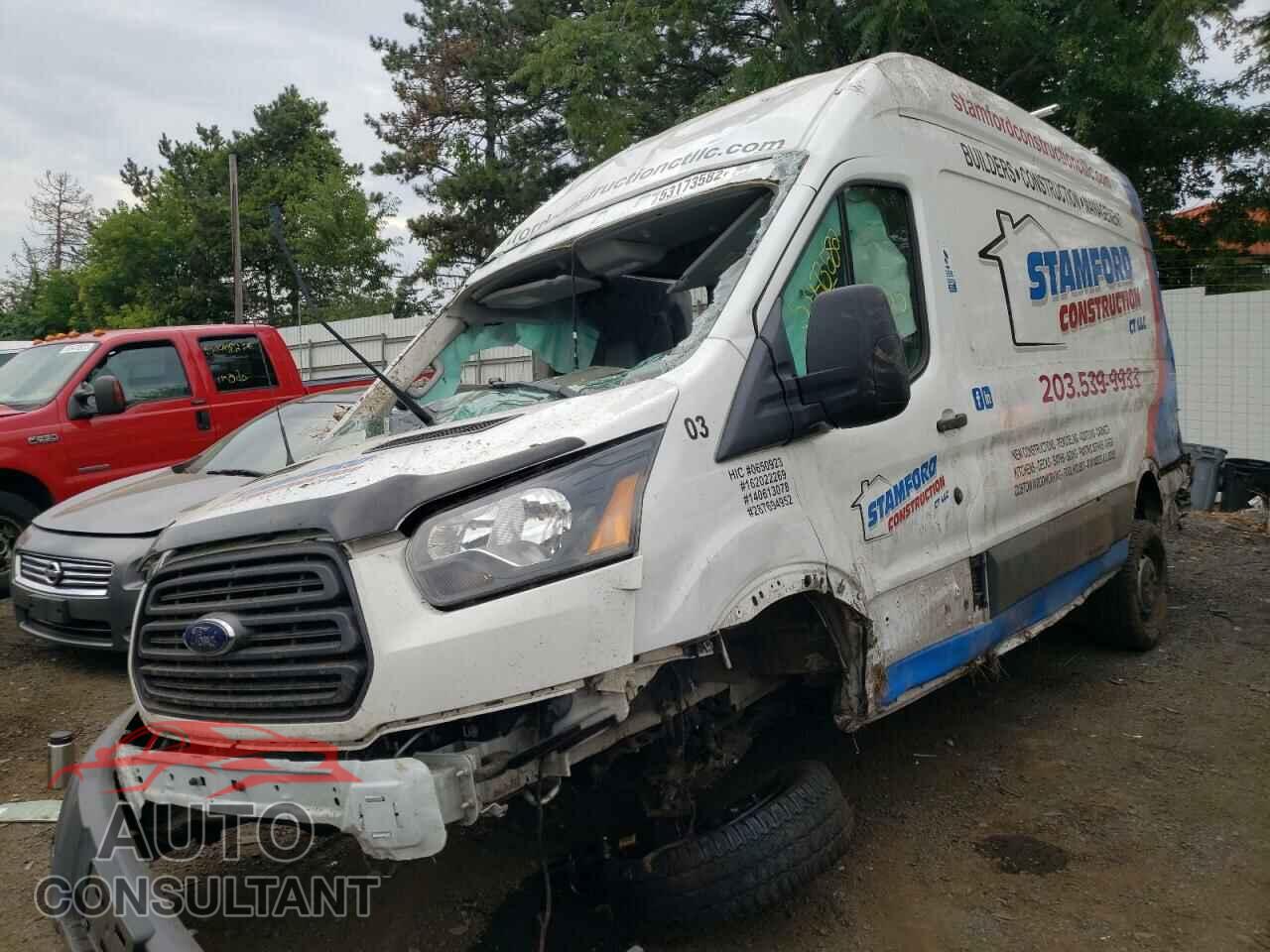 FORD TRANSIT 2018 - 1FTYR3XM2JKA83214