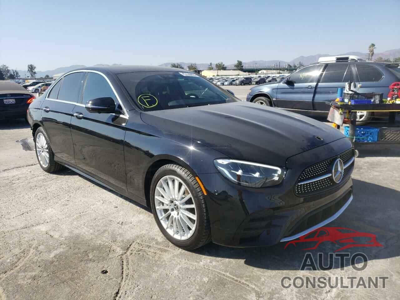 MERCEDES-BENZ E-CLASS 2022 - W1KZF8DB2NB052019