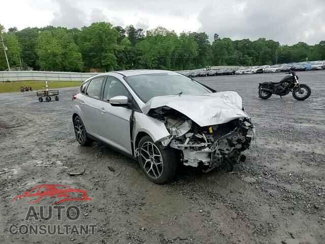 FORD FOCUS 2018 - 1FADP3M29JL291338