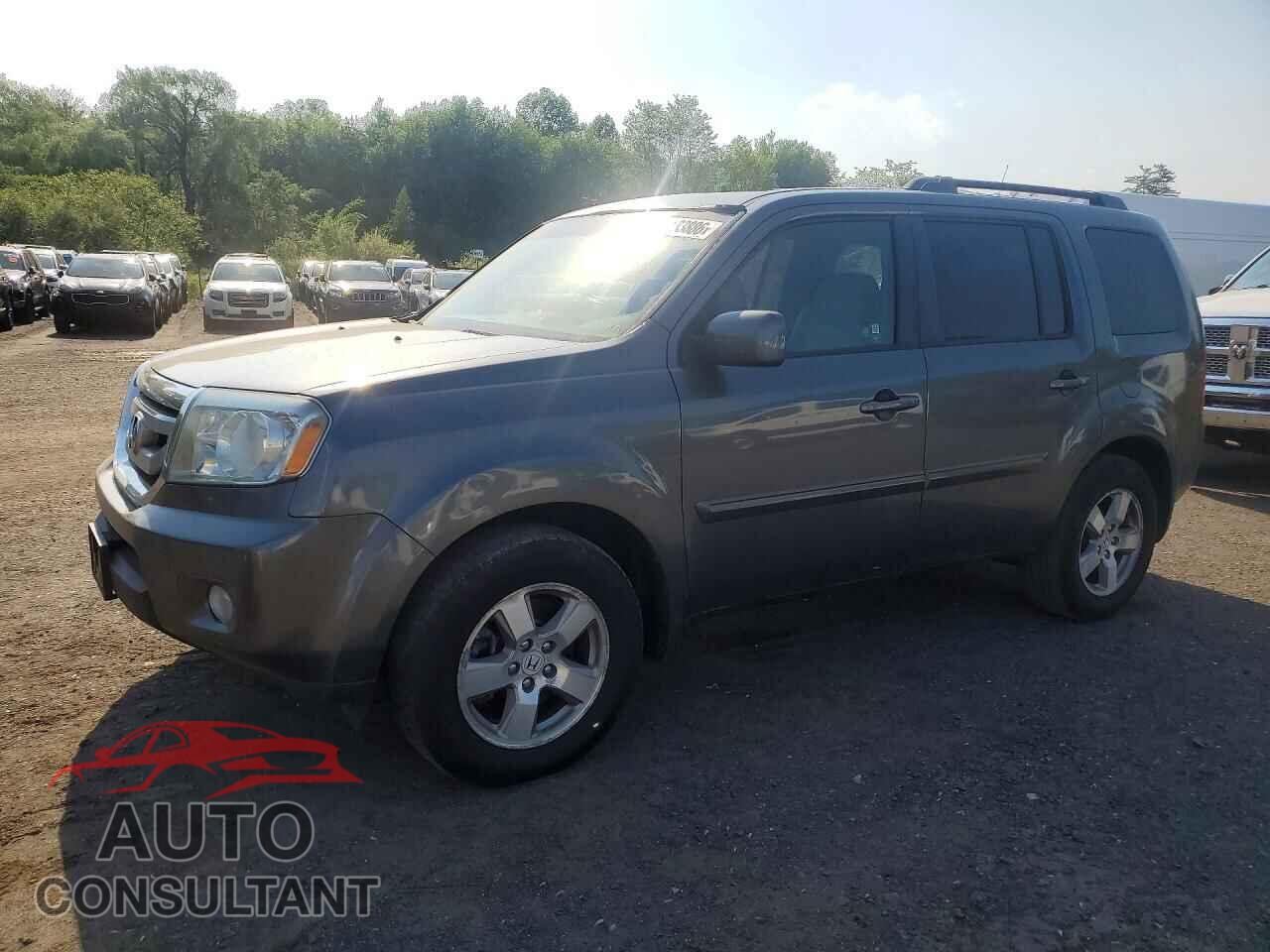HONDA PILOT 2011 - 5FNYF4H68BB096689
