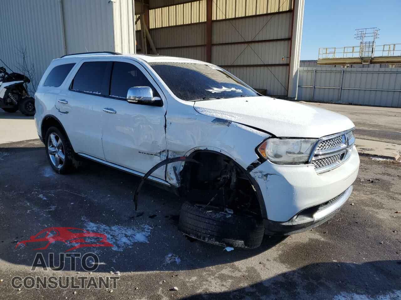 DODGE DURANGO 2013 - 1C4SDJET1DC557025