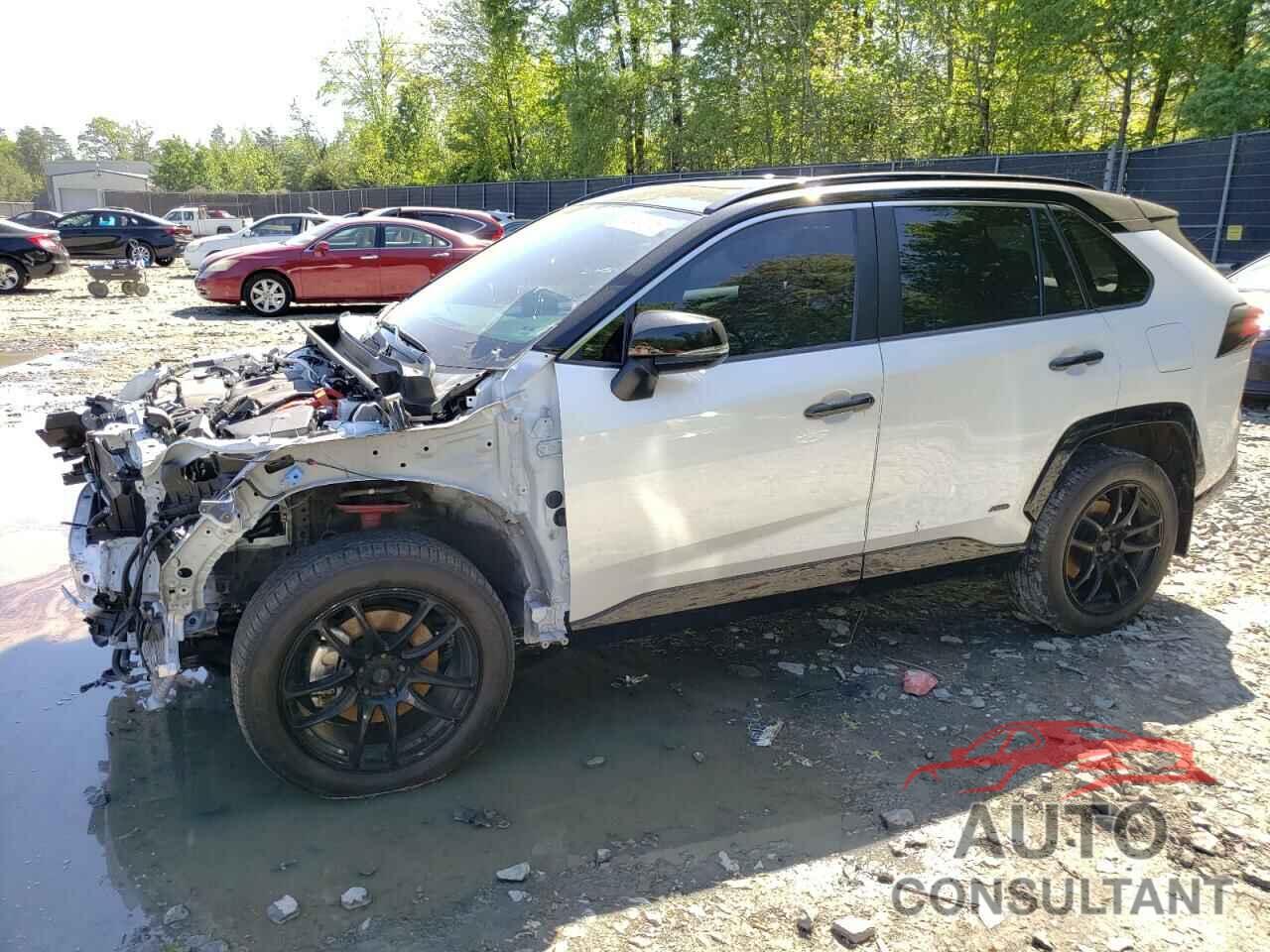 TOYOTA RAV4 2023 - JTMEB3FV1PD112362