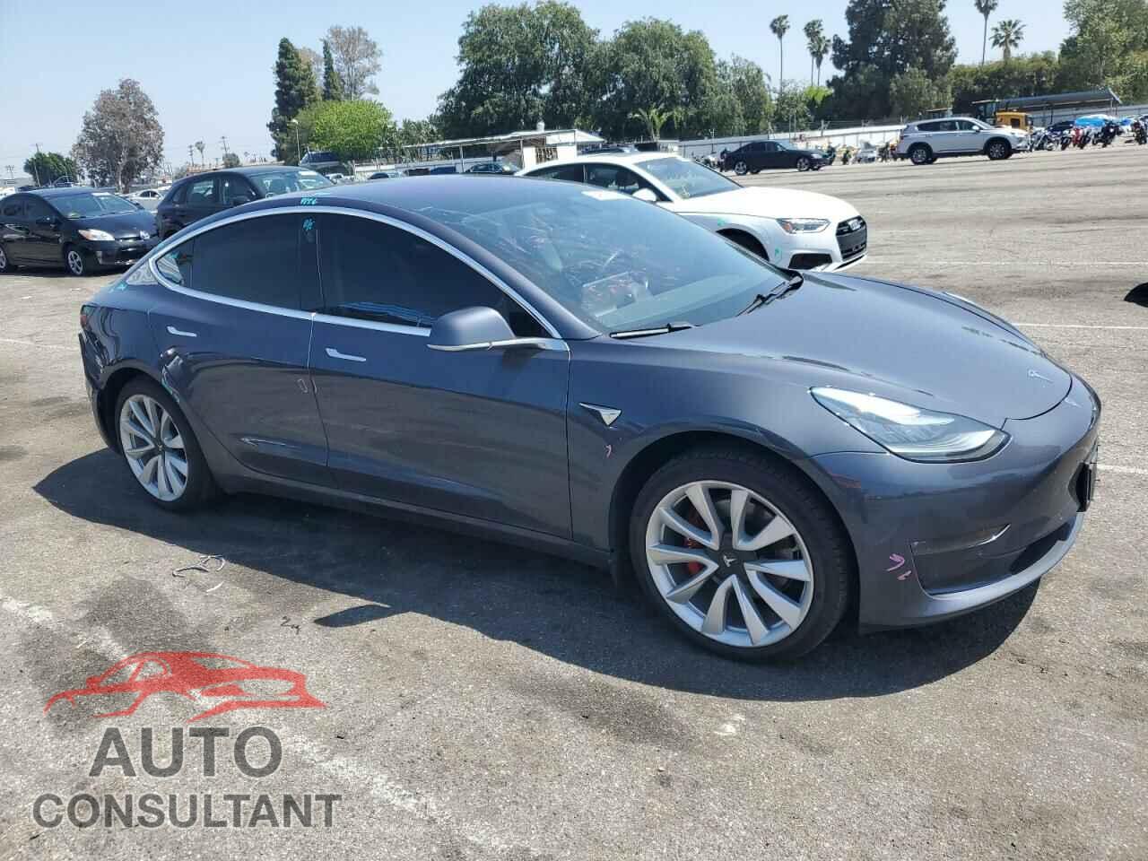 TESLA MODEL 3 2018 - 5YJ3E1EA1JF026809