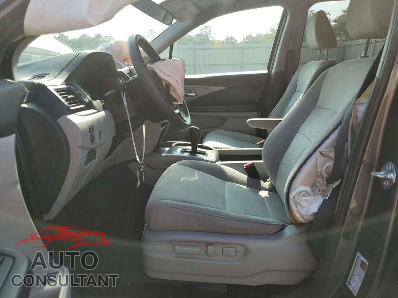 HONDA PILOT 2017 - 5FNYF5H37HB047729