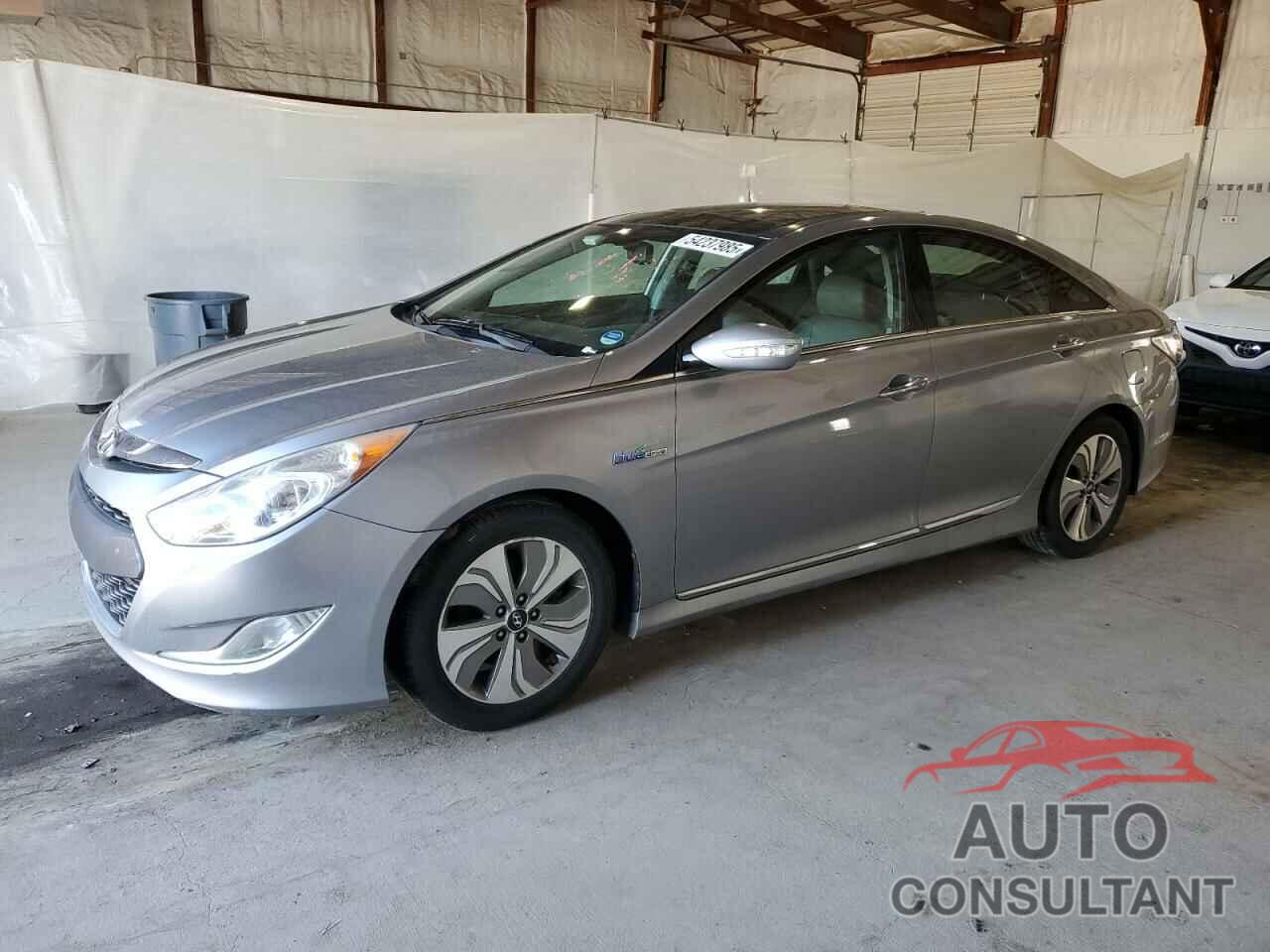 HYUNDAI SONATA 2015 - KMHEC4A43FA129550