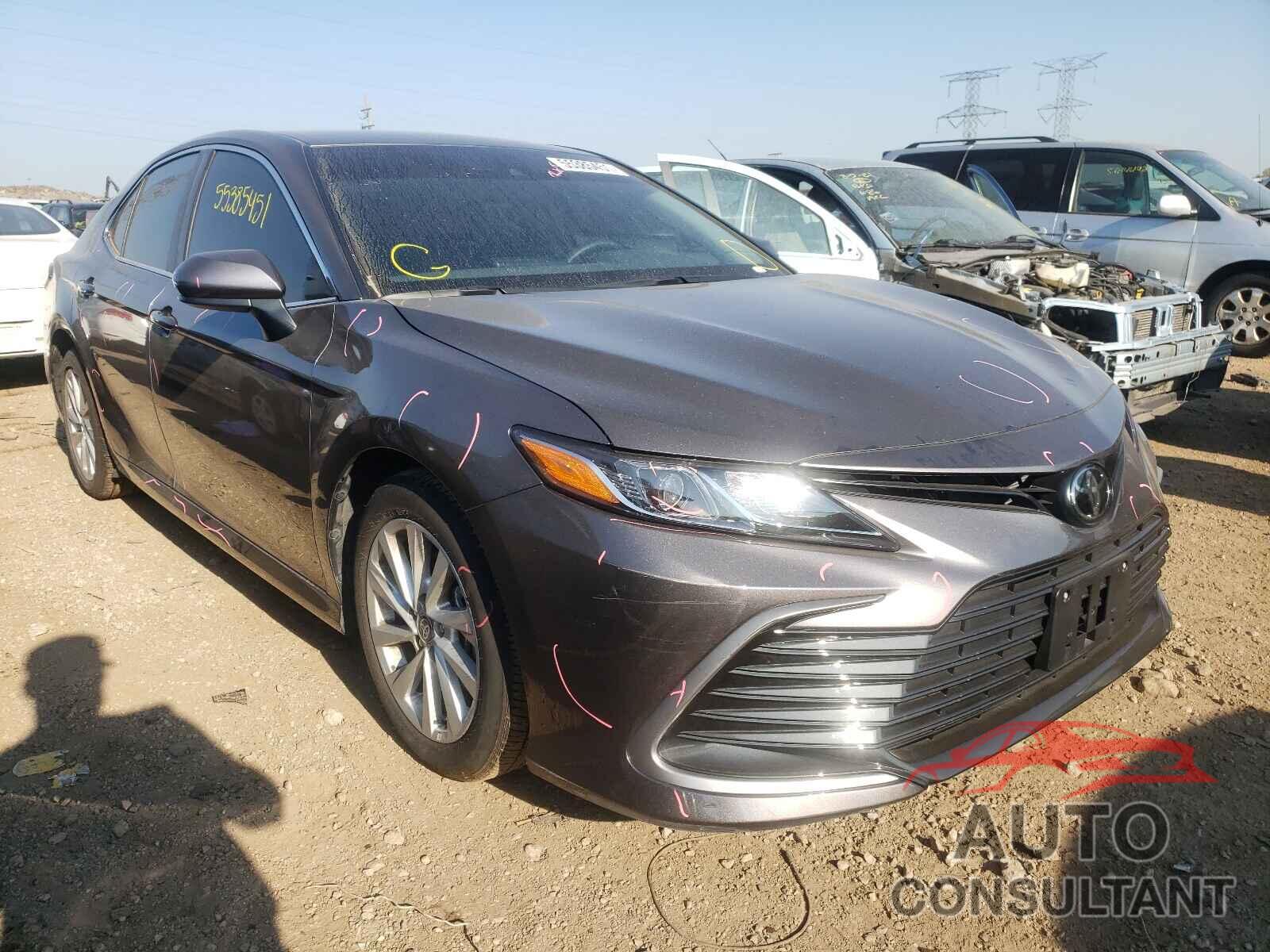 TOYOTA CAMRY 2021 - 4T1C11AKXMU597555