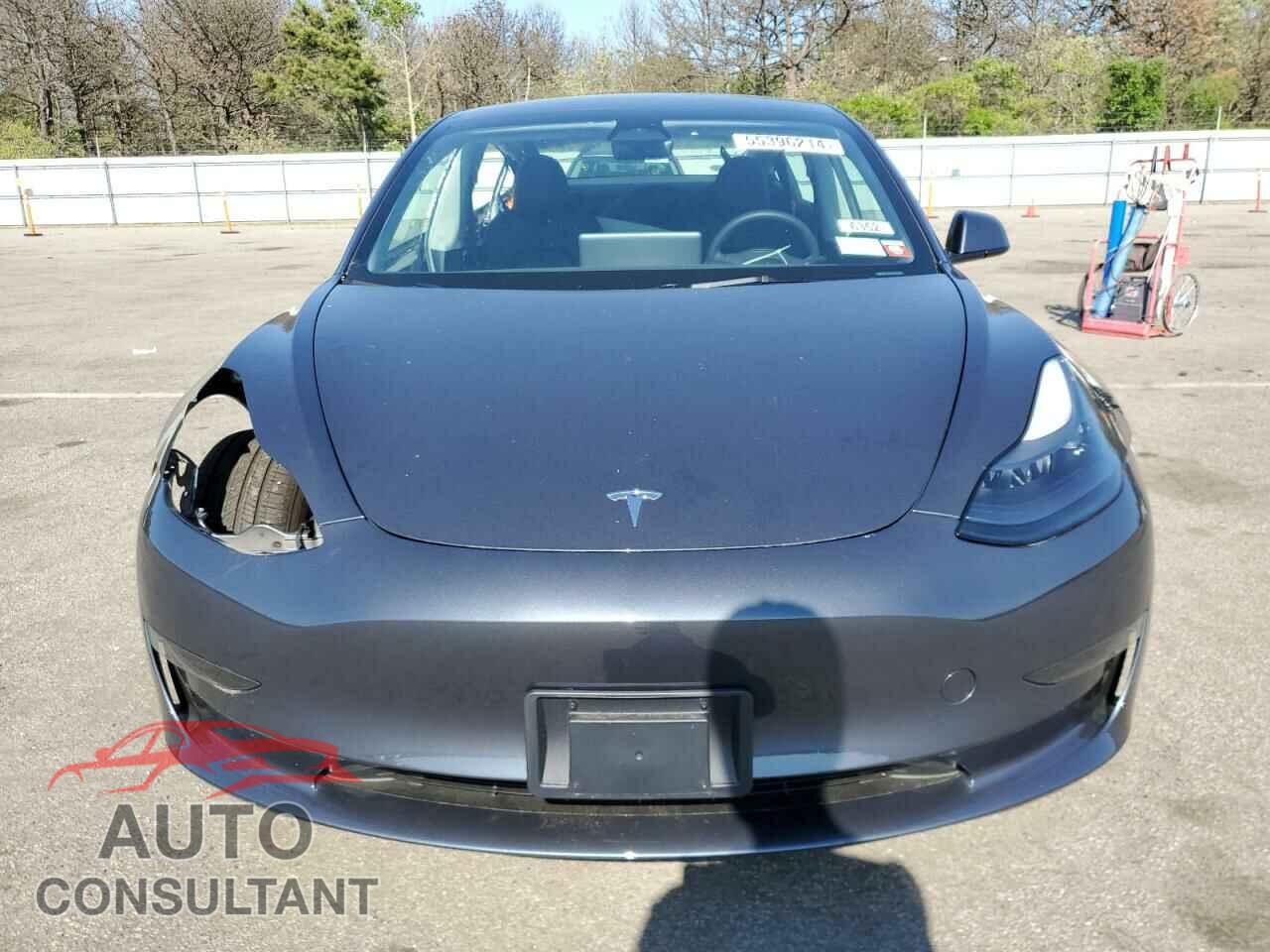 TESLA MODEL 3 2023 - 5YJ3E1EA9PF555806