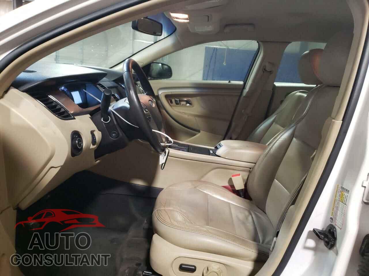 FORD TAURUS 2016 - 1FAHP2E81GG133379
