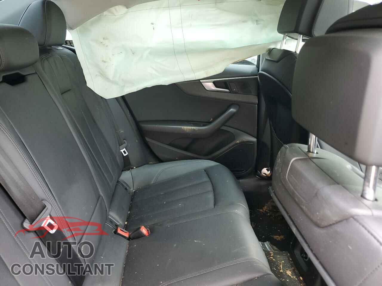 AUDI A4 2017 - WAUDNAF47HN051008
