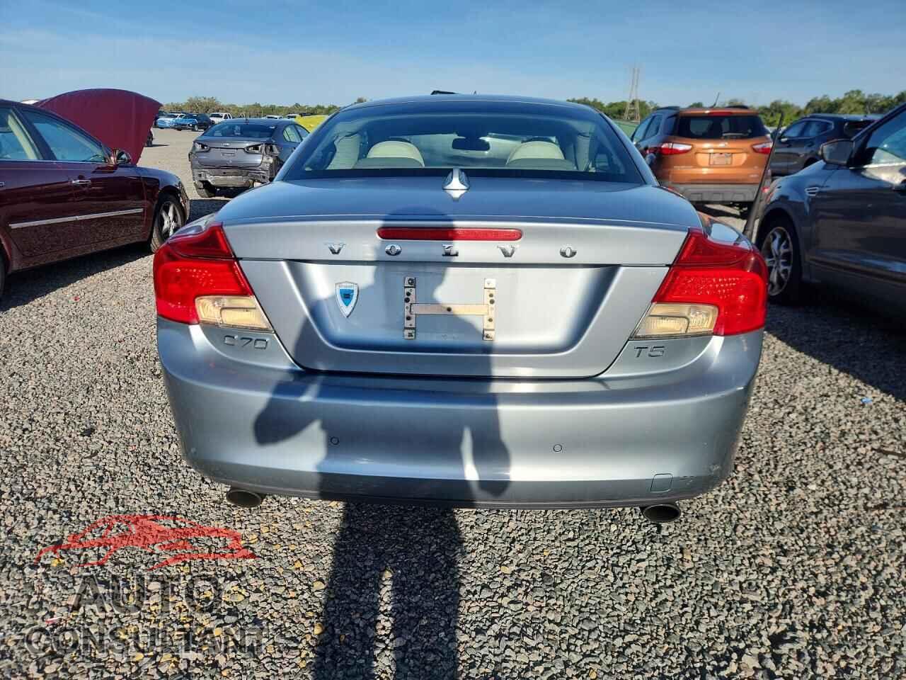 VOLVO C70 2013 - YV1672MC2DJ136503