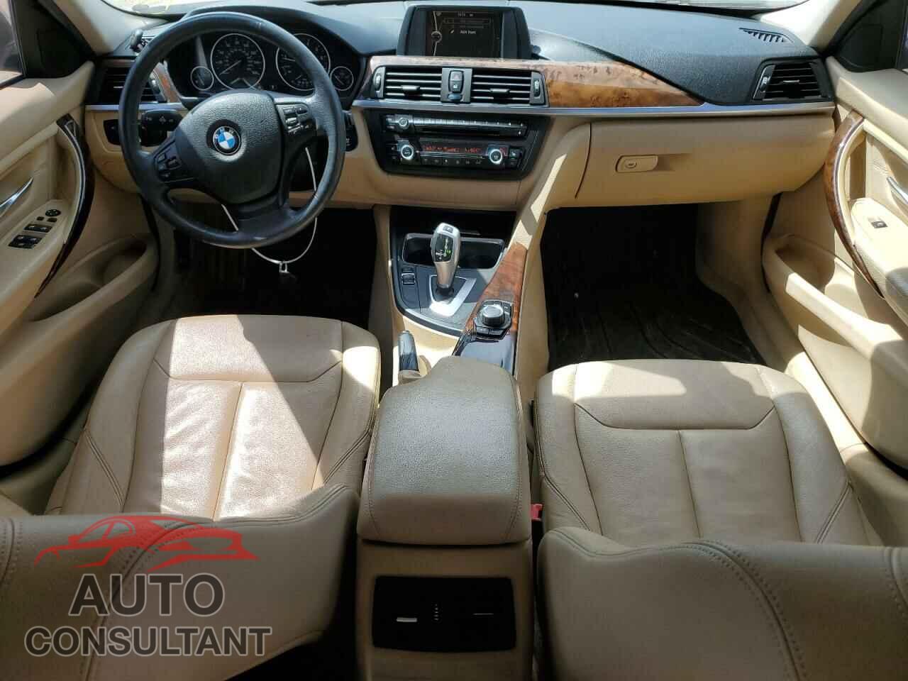 BMW 3 SERIES 2013 - WBA3B3C57DF539117