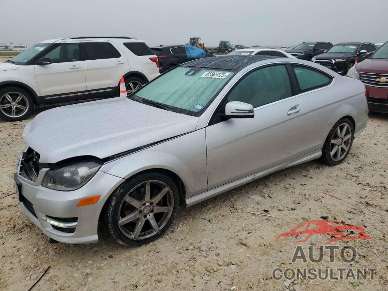MERCEDES-BENZ C-CLASS 2014 - WDDGJ4HB6EG214908